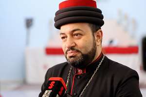 اسقف اعظم آشوری اقدامات اخیر اغتشاشگران در پی هتک حرمت قرآن را محکوم کرد